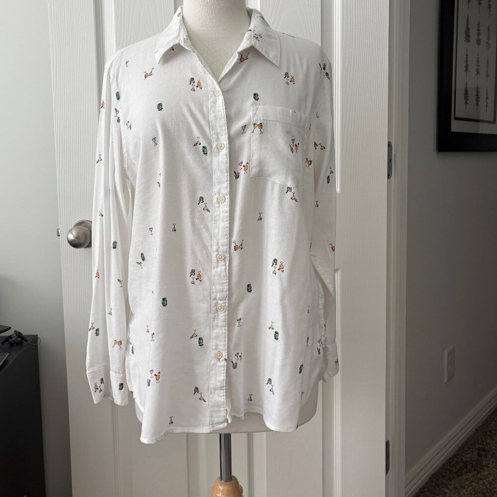The Classic Shirt Size L Old Navy Cocktail Print
